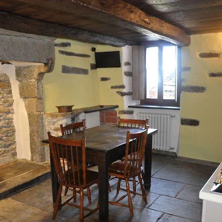 Il Borgo Di Monica Villa Domodossola Eksteriør billede