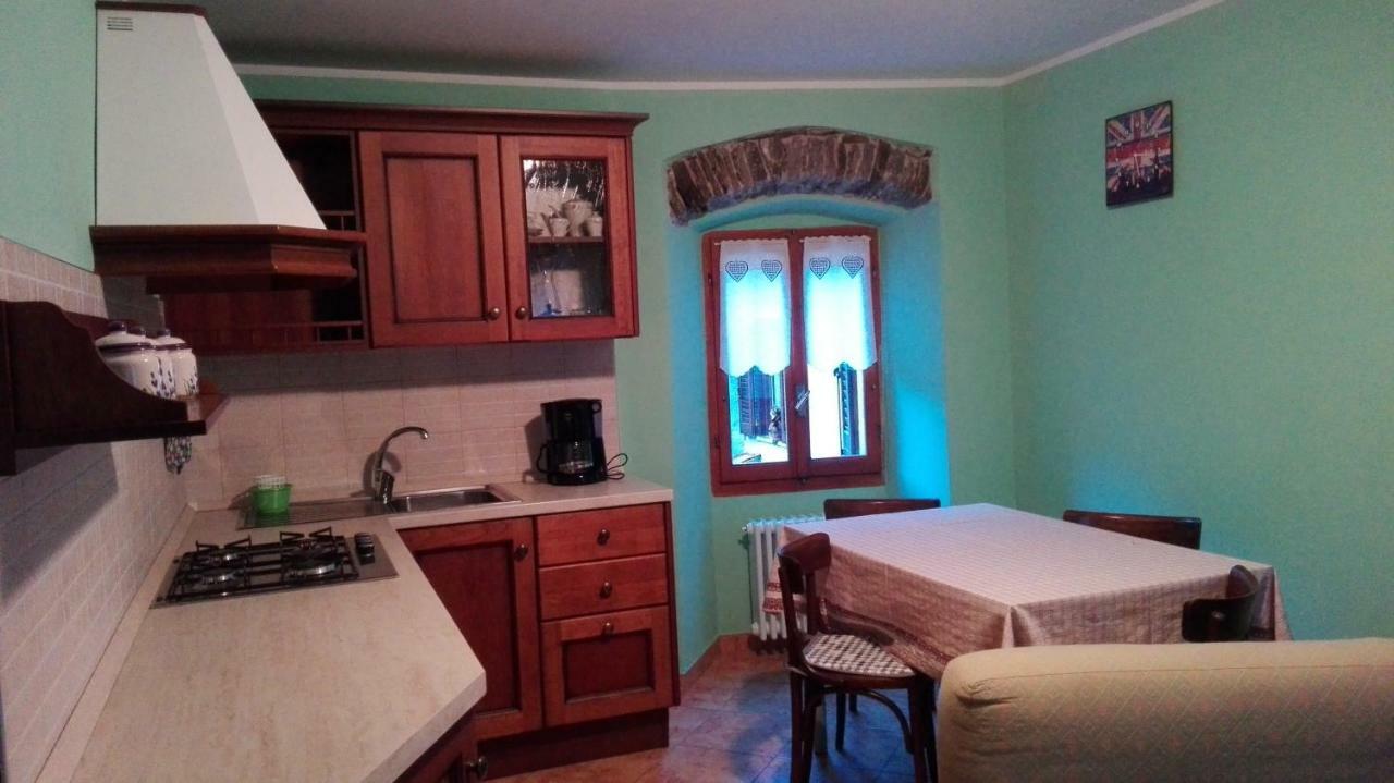 Il Borgo Di Monica Villa Domodossola Eksteriør billede