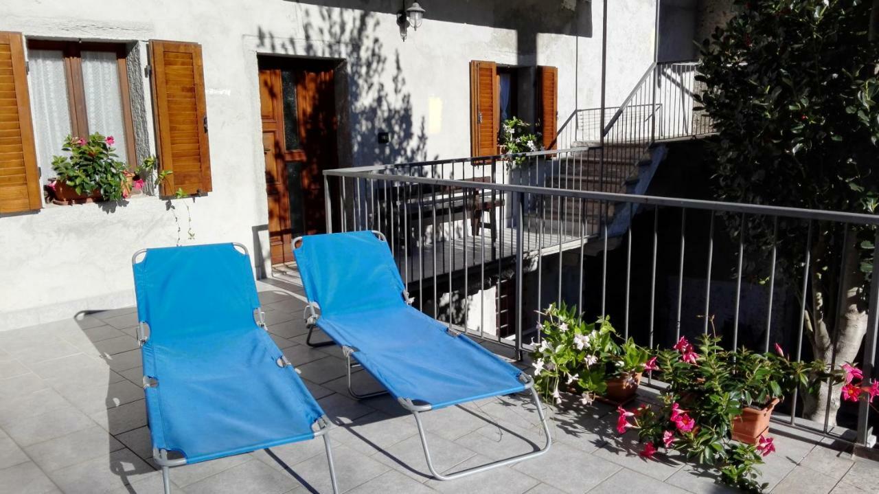 Il Borgo Di Monica Villa Domodossola Eksteriør billede