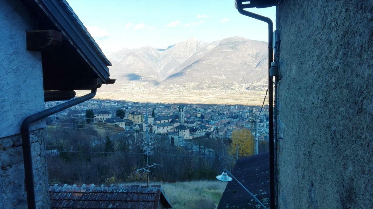 Il Borgo Di Monica Villa Domodossola Eksteriør billede