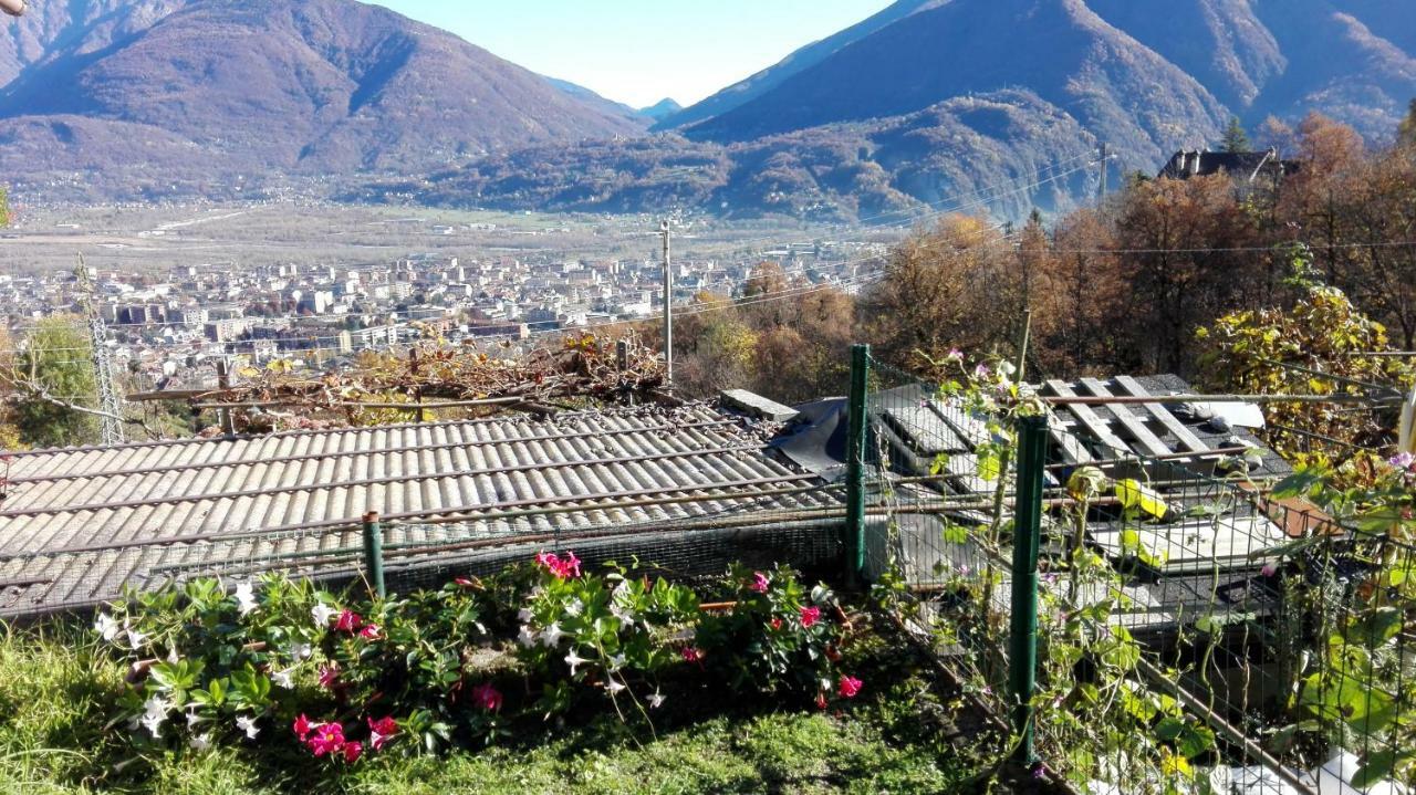 Il Borgo Di Monica Villa Domodossola Eksteriør billede
