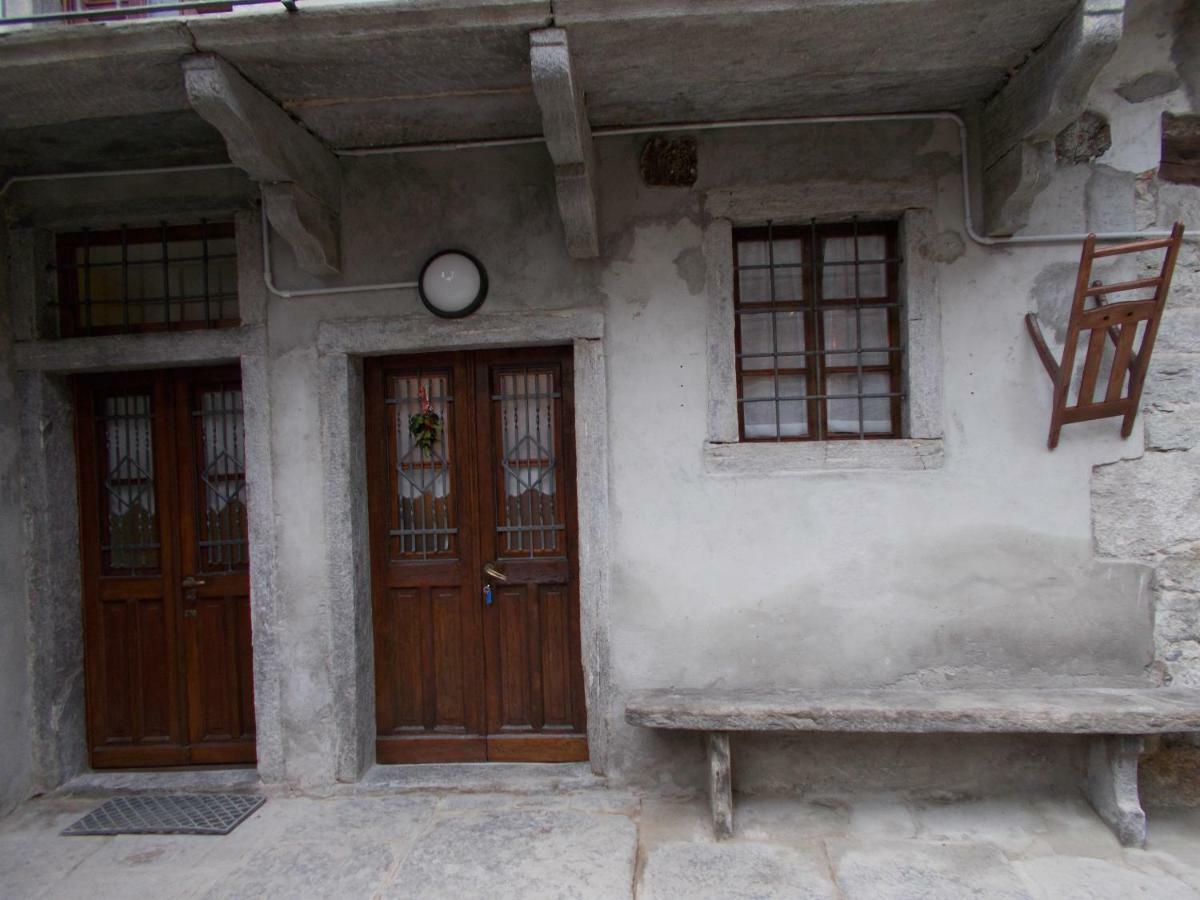 Il Borgo Di Monica Villa Domodossola Eksteriør billede